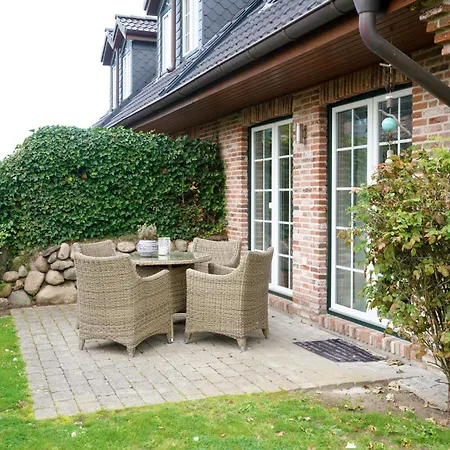 Holiday home Wiesenhuus *